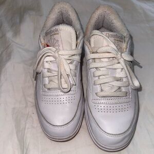 Women’s Reebok club c sneakers
